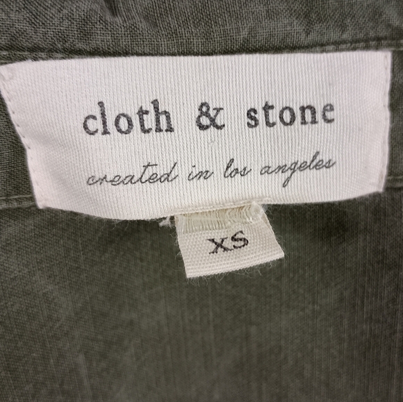 Cloth and Stone Front Tie Button Down Tencel Top in Olive - Picture 4 of 5